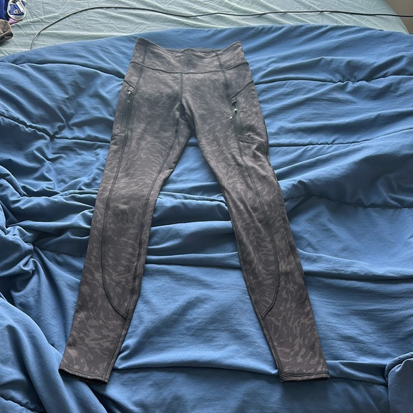 Athleta - Rainer printed tight - Picture 2 of 6